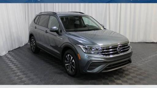 VOLKSWAGEN TIGUAN 4MOTION 2024 3VVFB7AX1RM044156 image